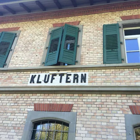 Historischer Bahnhof *